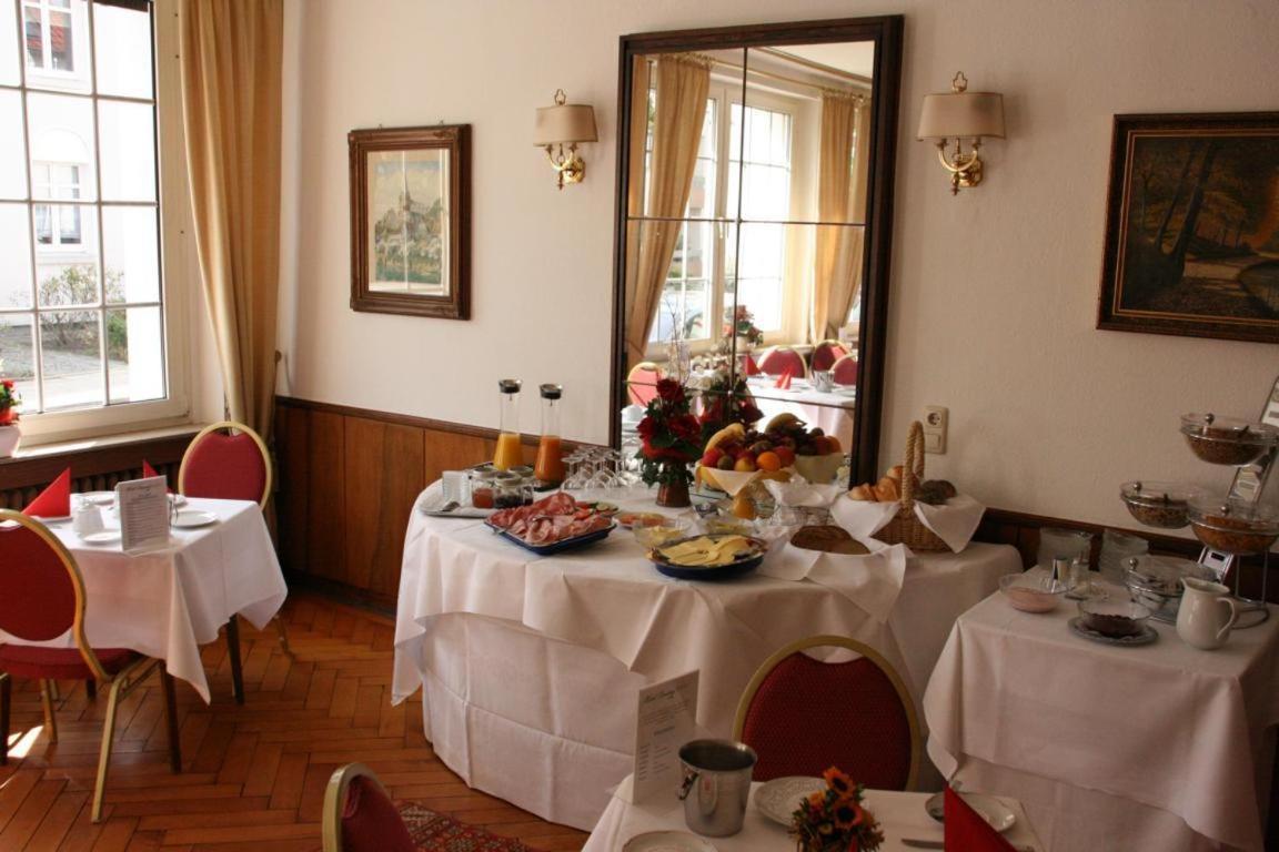 Hotel Diening Essen Esterno foto